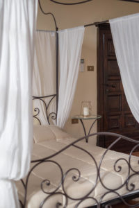 immagine camera villa pignattelli